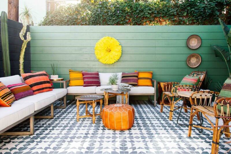 Bohemian Decors on Instagram: “Via @cosiesthome⁠⠀ I'm loving the gorgeous  orange hues and the greenery; wh…