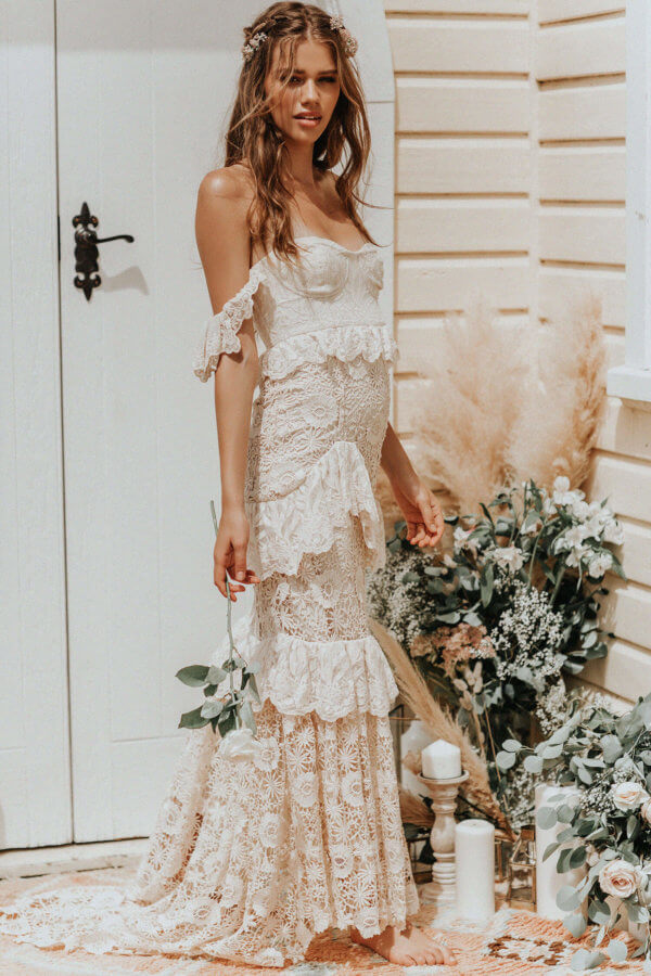 The most dreamiest boho wedding dresses you just have to see!