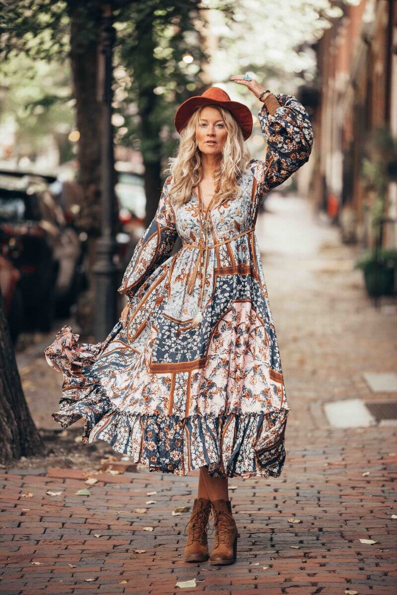 The ultimate boho chic autumn style with this fab maxi dress by Outdazl.