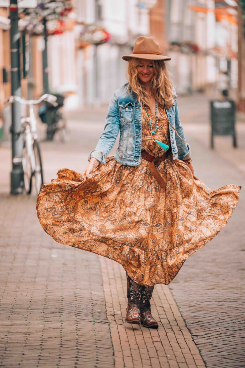 Bohemian style maxi dresses and 6 reasons why you should wear them!