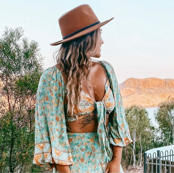 Trending Boho Brands - Check out these 30 hot bohemian brands!